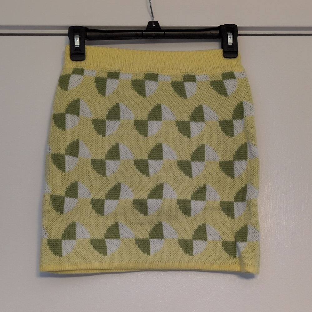 Emory Park Geometric Sweater Mini Skirt Size Small New with Tags